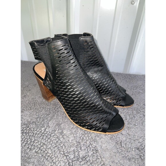 STEVEN MADDEN Nancii Black Perforated Leather Open Toe High Heel Ankle Boots 7.5 - Picture 11 of 11